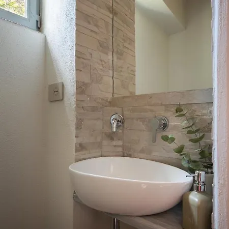 Apartamento La Casetta Di Nise, Charming Private Castelnuovo dellʼAbate